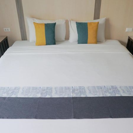 Sea Breeze Jomtien Resort Патая Екстериор снимка