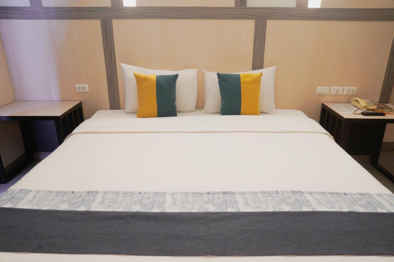 Sea Breeze Jomtien Resort Патая Екстериор снимка