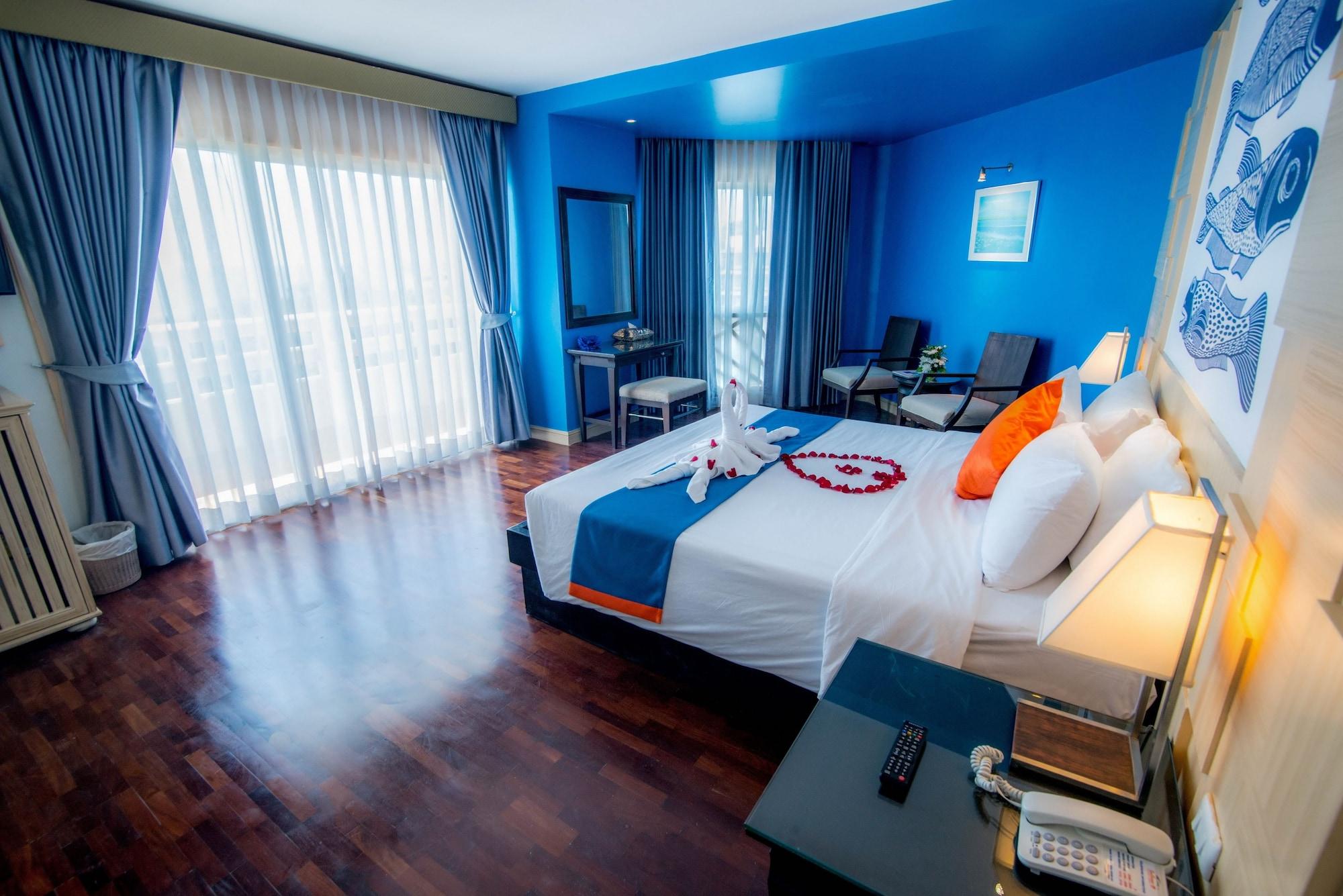 Sea Breeze Jomtien Resort Патая Екстериор снимка