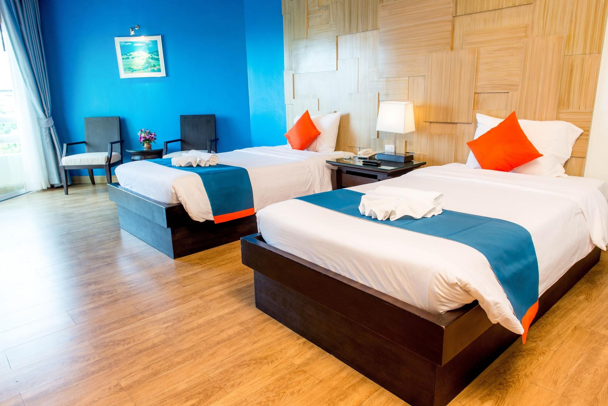 Sea Breeze Jomtien Resort Патая Екстериор снимка