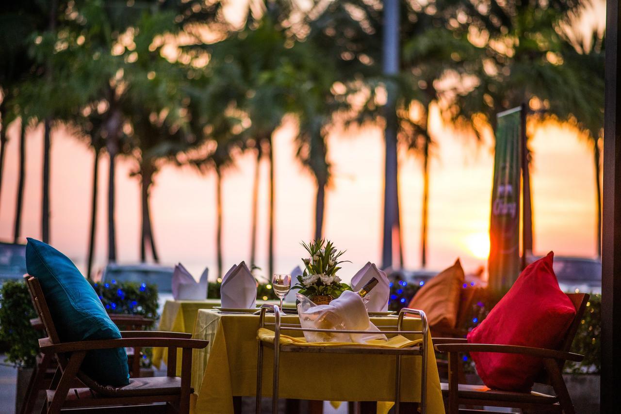 Sea Breeze Jomtien Resort Патая Екстериор снимка